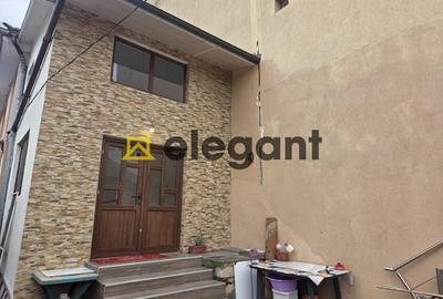 Casă individuală cu 4 camere cu Canalizare în Calea Severinului - 1