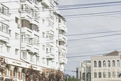Apartament cu 4 camere decomandat în Ultracentral