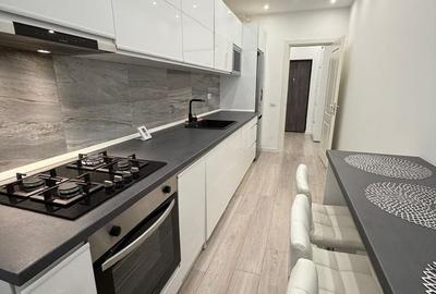 Apartament cu 3 camere decomandat în Cug - 4