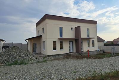 Casă cu 3 camere cu Teren 202 Mp în Central - 7