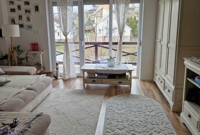 Casă cu 3 camere în Livezeni - 6