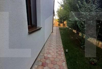 Casa eleganta intr-un duplex mobilat, curte 208 m? - Berceni - 2