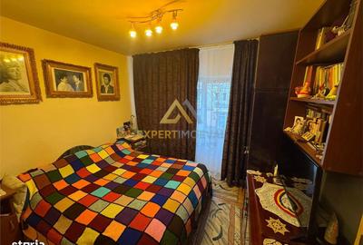 Apartament cu 3 camere decomandat în Progresul - 5