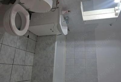 Apartament cu 3 camere decomandat în Turda - 3