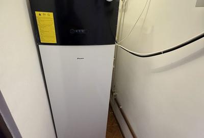 Casă cu 8 camere cu Teren 2800 Mp în Milcoiu - 13