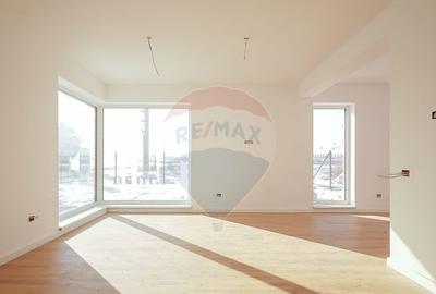 Casă cu 4 camere cu Teren 258 Mp în Central - 13