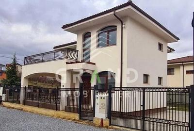 Vile premium stil mediteranean | Terase spatioase | Zona exclusivista Dezmir - 1