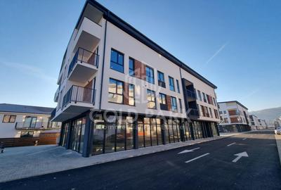 Spatiu Comercial - Zona Floresti - 320 mp - Bloc Nou - 1