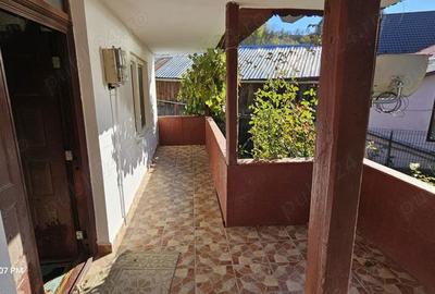 Casă cu 2 camere în Varlaam - 8