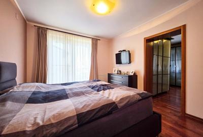 Vila de vanzare P+E cu 4 dormitoare - zona Inel 2 - spatioasa si eleganta. - 12