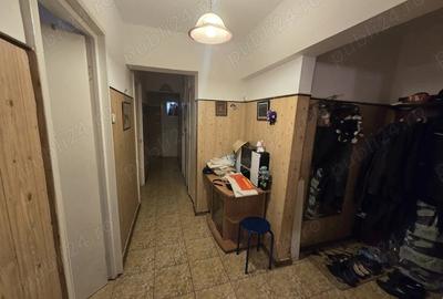 Apartament cu 3 camere decomandat în Iancului - 5