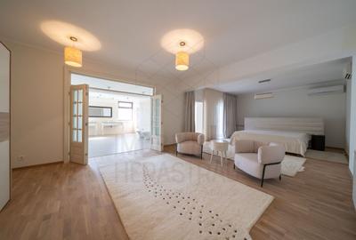 Apartament cu 5 camere decomandat, mobilat în Herăstrău - 14
