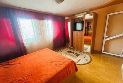 Se inchiriaza sau se VINDE casa Str Plevnei 1386 mp teren intravilan - 5