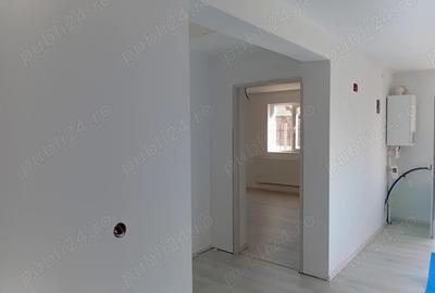 Casă cu Teren 400 Mp în Central - 1