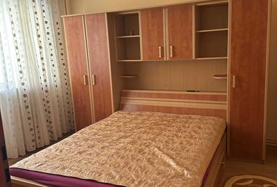 Apartament cu 3 camere decomandat în Prundu - 2