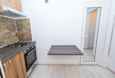 Garsonieră decomandată în Central - 5