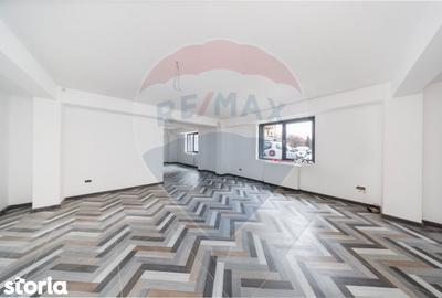 Spațiu comercial, de 118 mp, în 13 Decembrie - 6