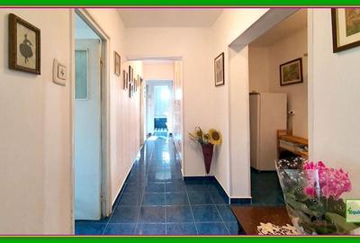Apartament cu 3 camere de vânzare, Piata Mihai Viteazul, ECX00046 - 9