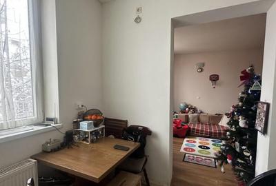 Garsonieră decomandată în Central - 32