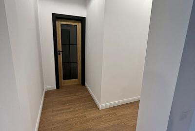Apartament cu 3 camere în Florești