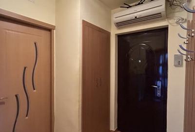 Apartament 2 camere, decomandat, etajul 7, lift, zona Circumvalatiun - 9