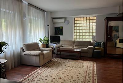 Rent 2 Camere zona Stefan cel Mare - 1