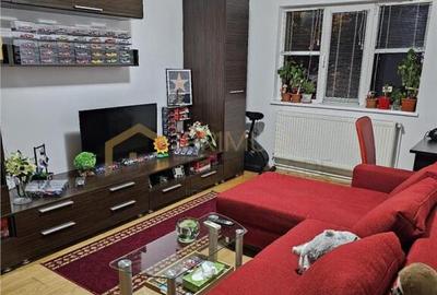 Lipovei - 2 Camere - Decomandat - Etaj 1 - Centrala termica - 2