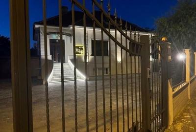 Casă individuală cu 4 camere cu Canalizare în Lipovei - 1