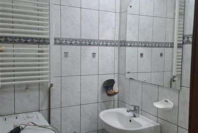 Apartament trei camere Fratii Golesti S-uri, etaj intermediar - 6