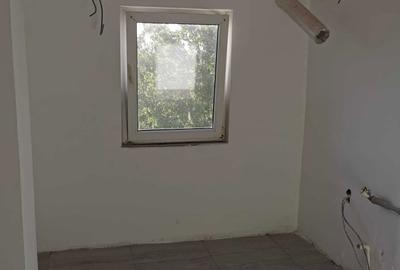Garsonieră decomandată în Central - 3