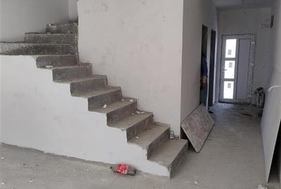 RECO Case insiruite  cu 4 camere in Sanmartin - 3