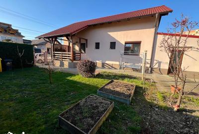 Casă cu 3 camere cu Teren 305 Mp în Bujac - 14