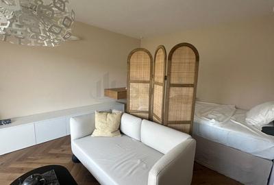 REA1024283 Studio l Decebal - 2