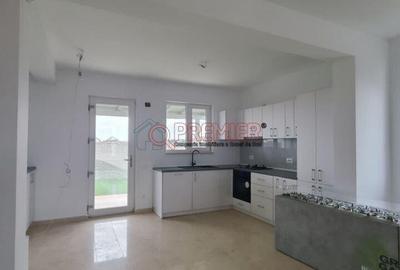 Casă cu 4 camere cu Teren 260 Mp în Vidra - 11