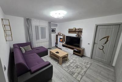 Vand apartament 2 camere micro 6 - 6