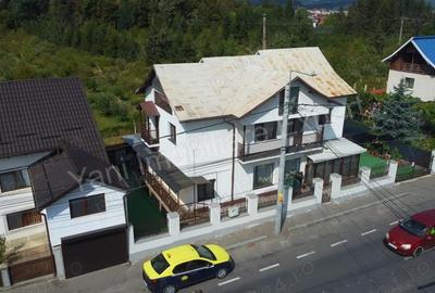 Casă cu 6 camere cu Teren 342 Mp în Central - 17