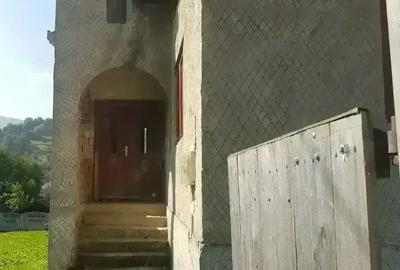 Casă cu 3 camere în Săliște - 13