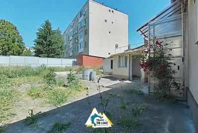 Casă cu 2 camere în Aurel Vlaicu