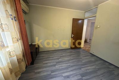 Apartament cu 4 camere decomandat în Moinești - 12