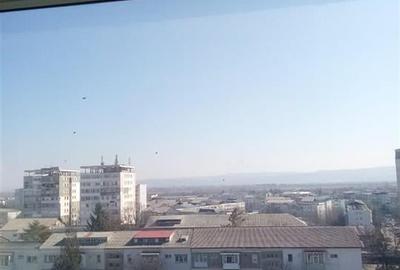 Apartament, 3 camere decomandat, Bacau, zona Orizont - 4