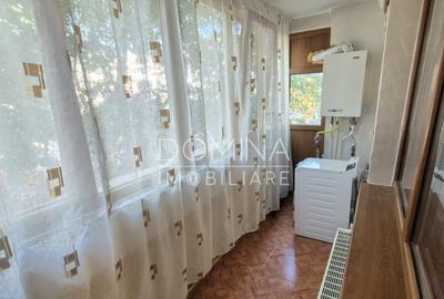 Apartament 2 camere, et.1, zona 8 Mai - 9