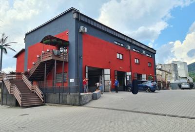 Spațiu comercial, de 800 mp, în Central - 9