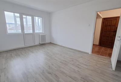 Apartament cu 3 camere semidecomandat în Alexandru cel Bun - 2