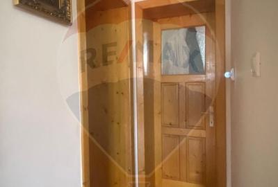 DE VANZARE Casa / Vila cu 6 camere  Podul Dambovitei/ Arges - 16