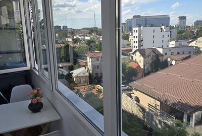 Apartament cu 2 camere semidecomandat, mobilat în 1 Mai - 6