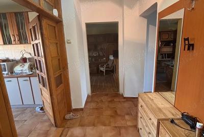 Vand schimb cu casa apartament sarari 5 camere 113mp - 1