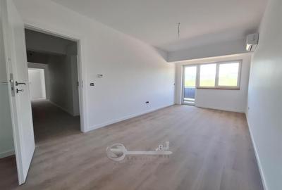 Apartament cu 3 camere decomandat în Galata - 12