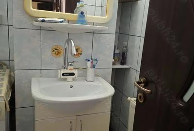 Vand apartament 4 camere, zona centrala - 3