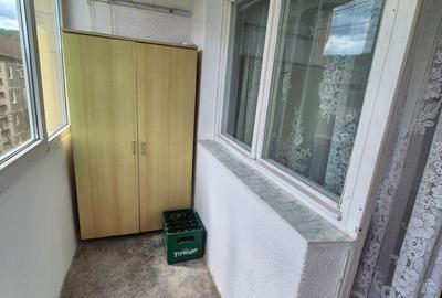 Vand apartament 3 camere Micro 1 - 9