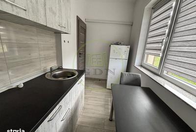 Garsonieră decomandată în Central - 3